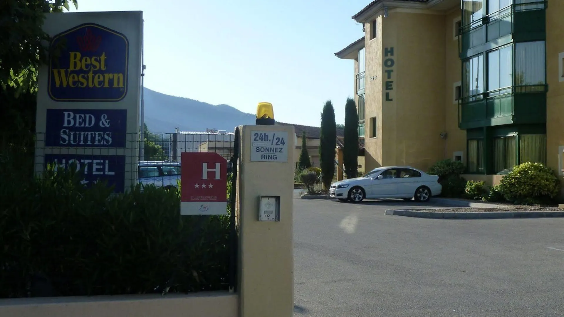 Best Western Gemenos Villa Florette 3*,