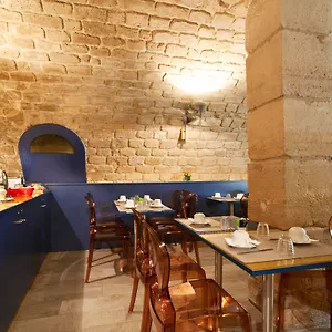 Trianon Gare De Lyon 3* Parijs