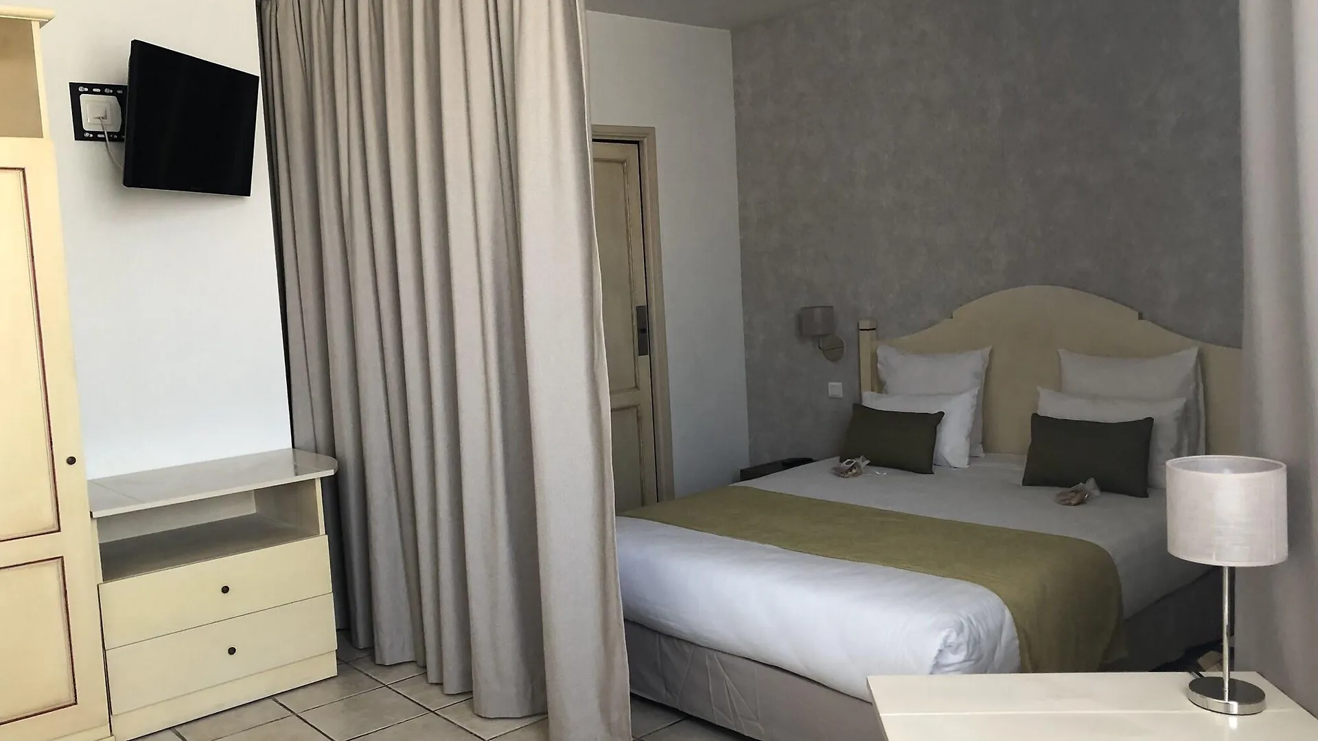 Best Western Gemenos en Provence