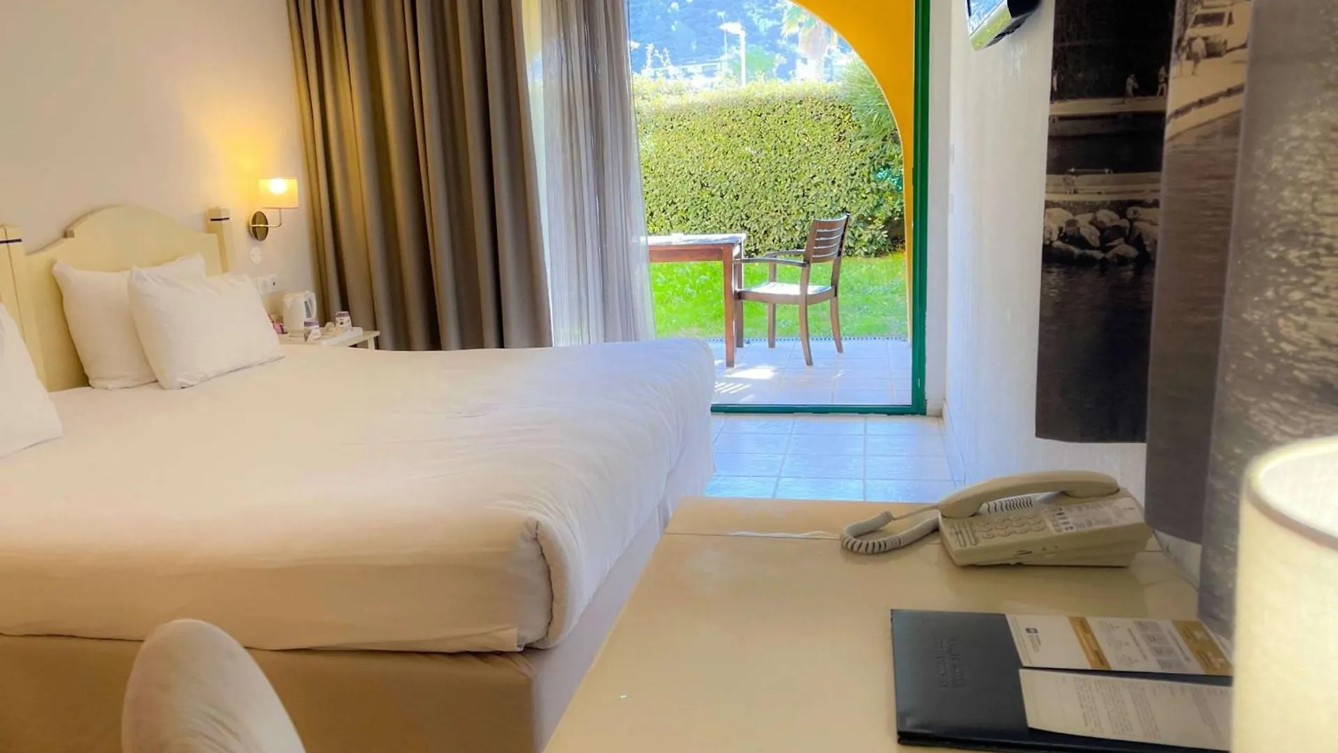 Best Western Gemenos Villa Florette
