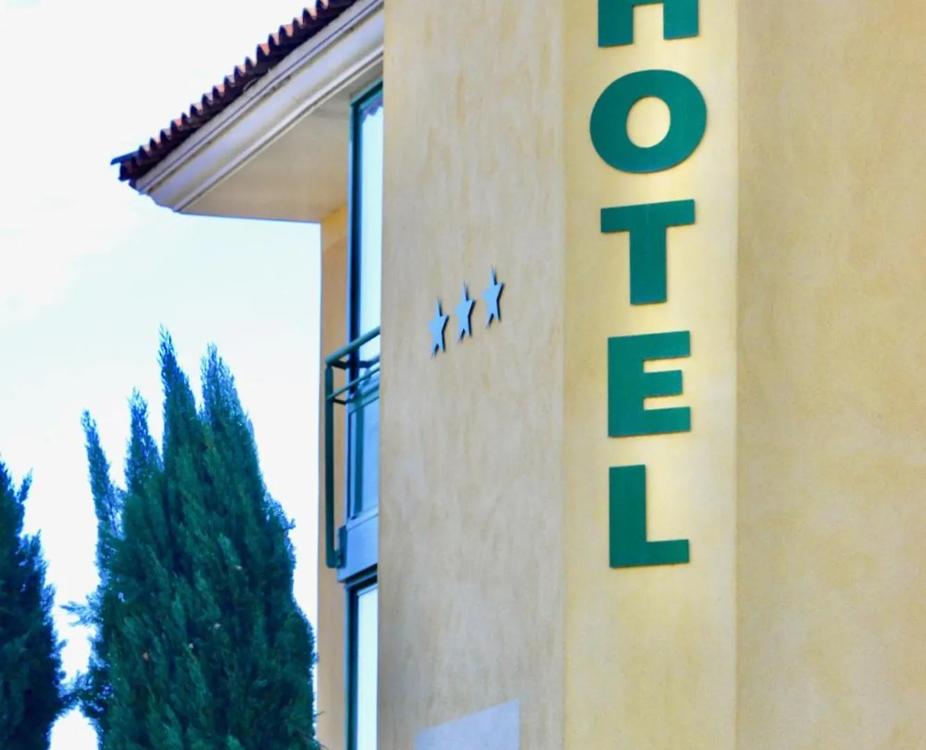 Best Western Gemenos en Provence 3*,  Francia