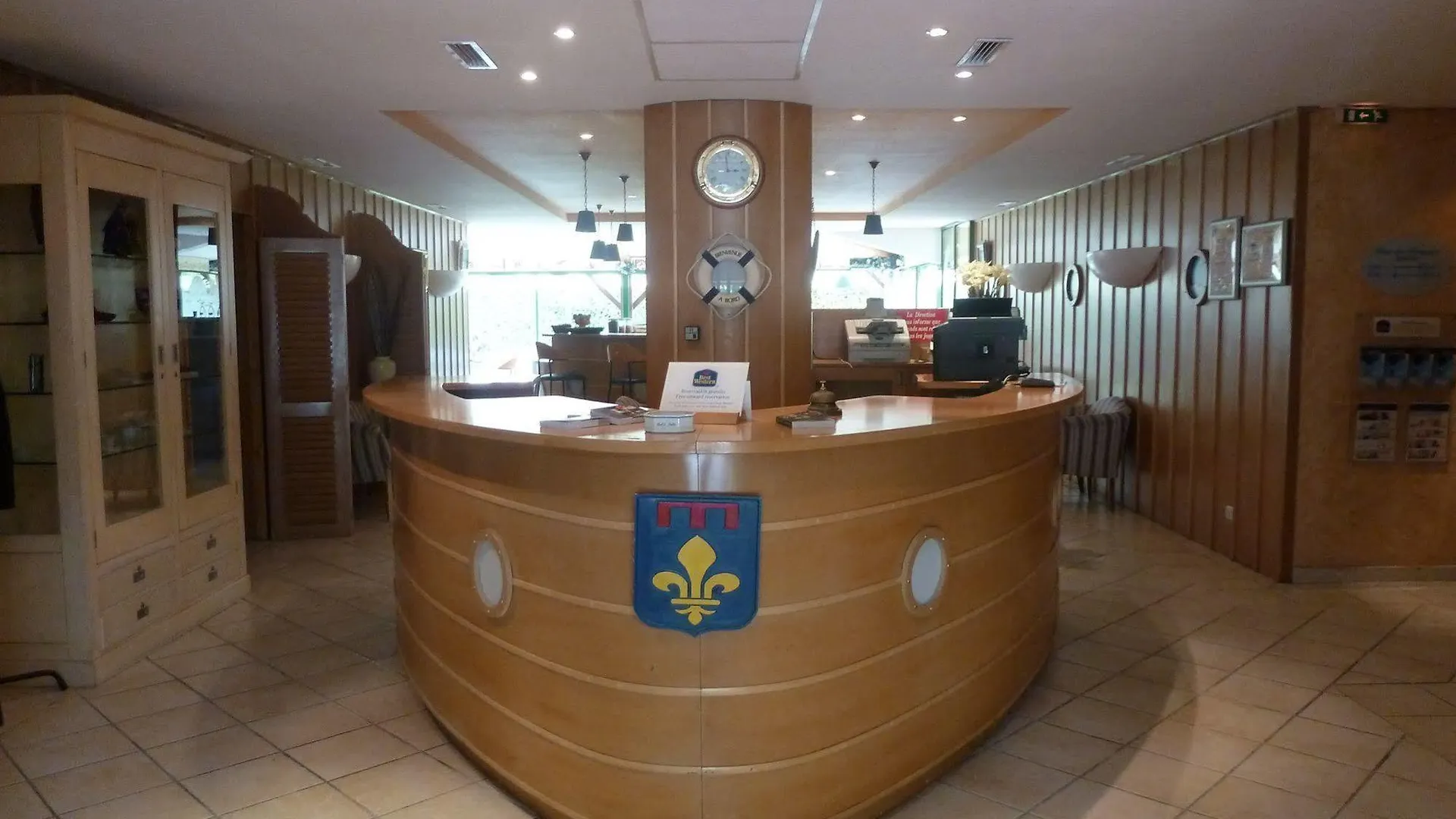 Best Western Gemenos en Provence